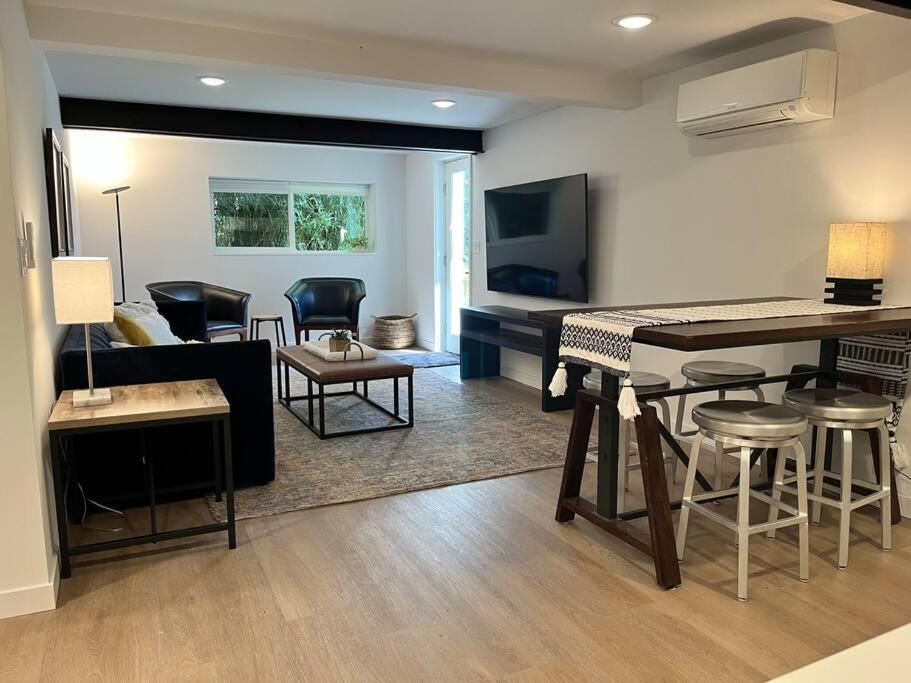 Вилла Modern, New & Industrial In Georgetown Сиэтл Экстерьер фото